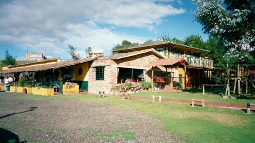 mediumb021.JPG 32.1K